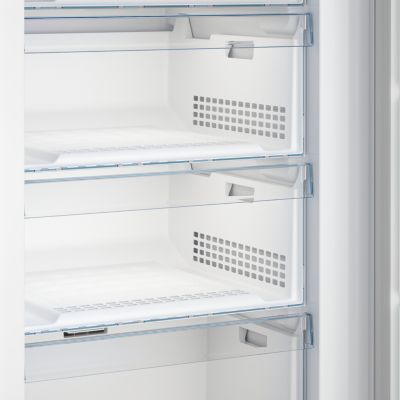Congélateur armoire BEKO RFNE448E55W