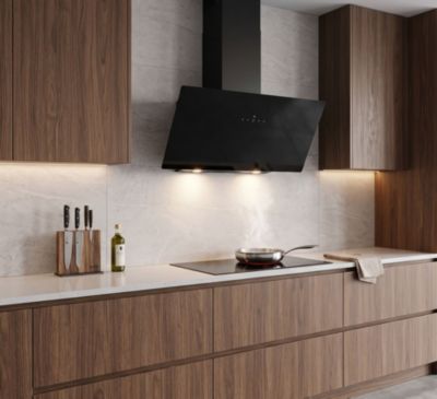 Hotte décorative murale inclinée ESSENTIELB EHI90b
